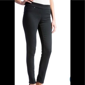 Liverpool Sienna Pull-On Jean Legging